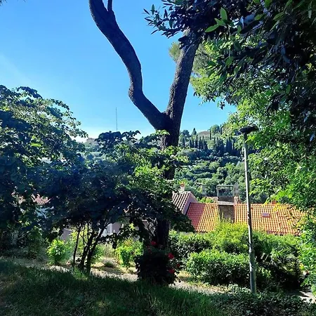 Apartma Belin With Garden And Private Parking