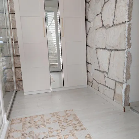 Apartma Belin With Garden And Private Parking Апартаменты *