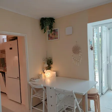 Apartma Belin With Garden And Private Parking Apartment Piran