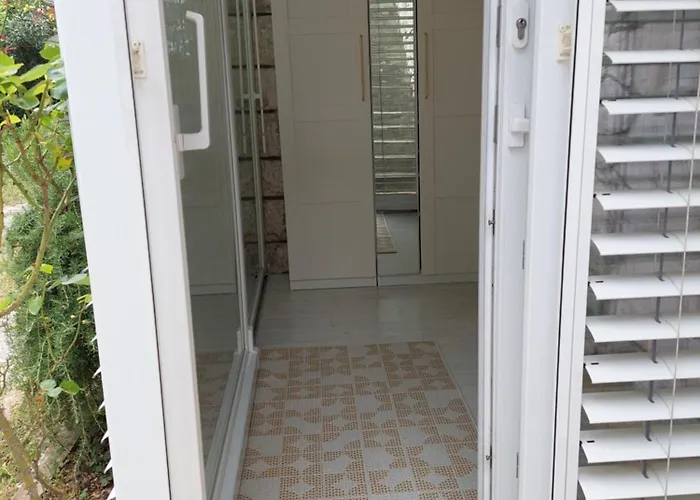 Apartma Belin With Garden And Private Parking *